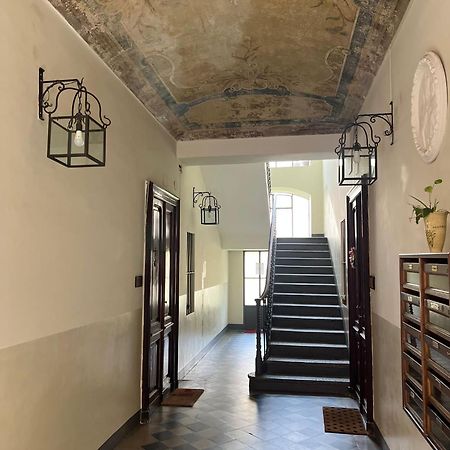 Appartamento Su Cortile Magico Торино Екстериор снимка