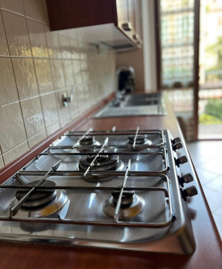 Appartamento Su Cortile Magico Торино Екстериор снимка
