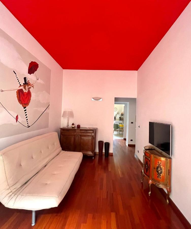 Appartamento Su Cortile Magico Торино Екстериор снимка