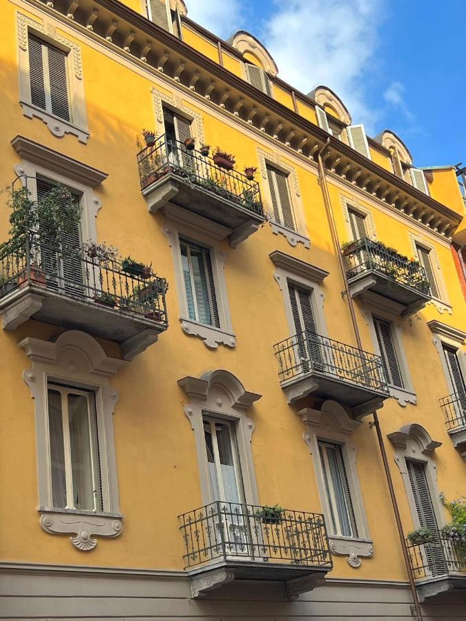 Appartamento Su Cortile Magico Торино Екстериор снимка